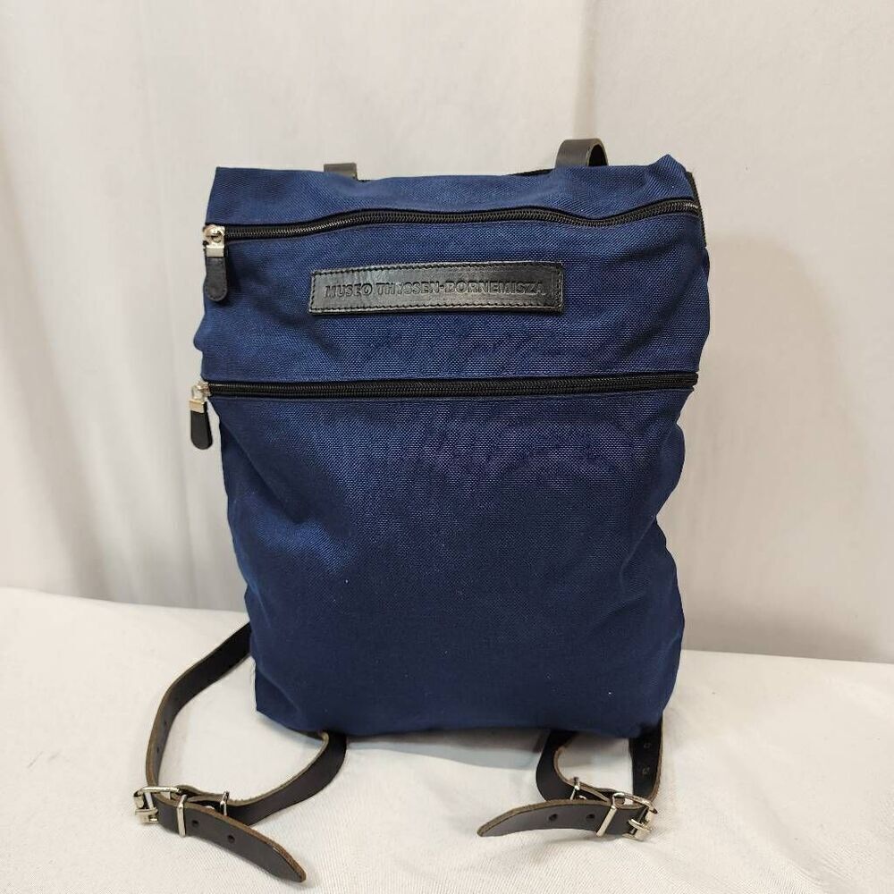 Museo Thyssen-Bornemisza Navy Nylon 2 Pocket Leather Strap Backpack